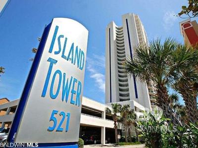 521 W Beach Boulevard