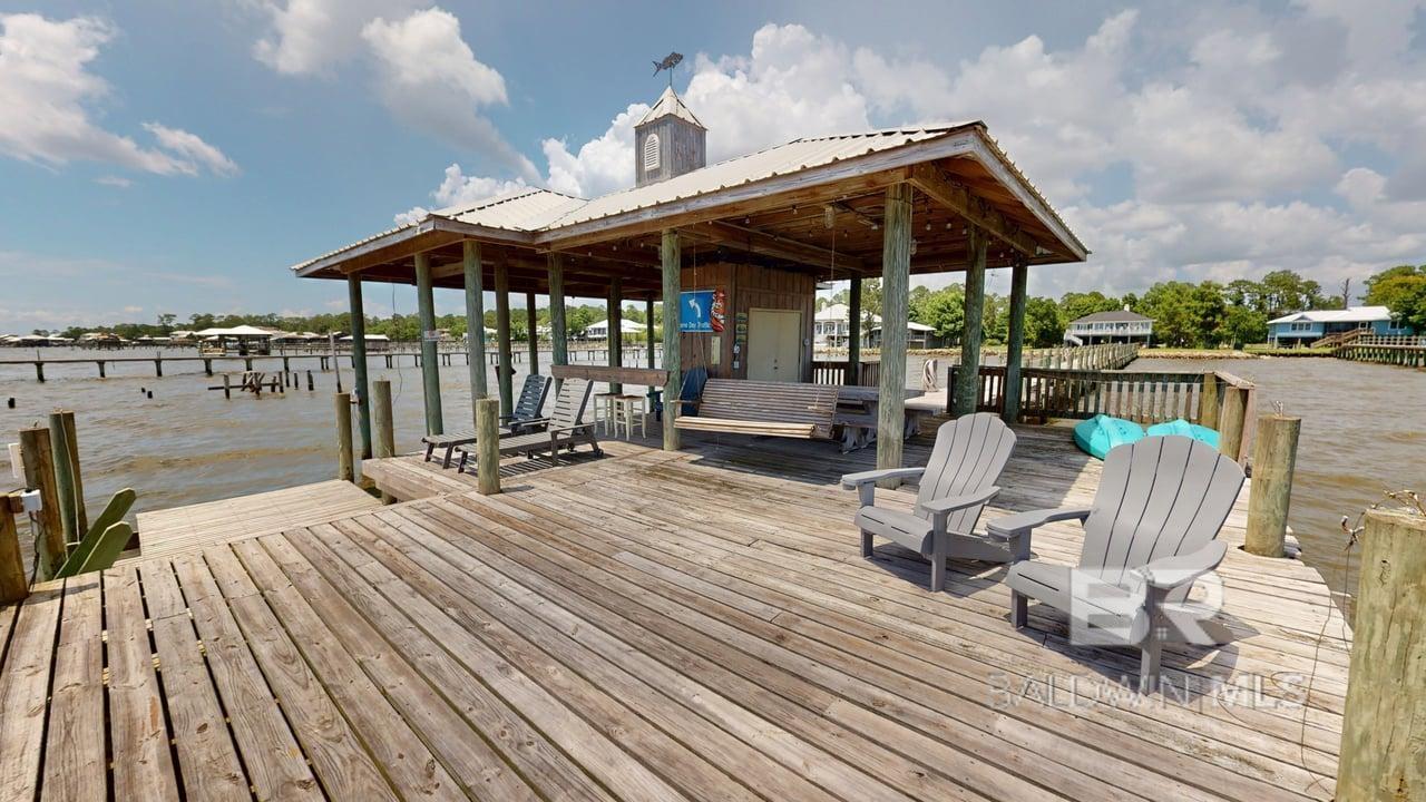 Image 4: Dock