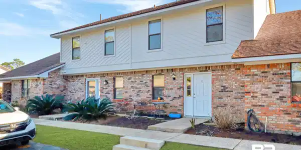 328 Clubhouse Drive