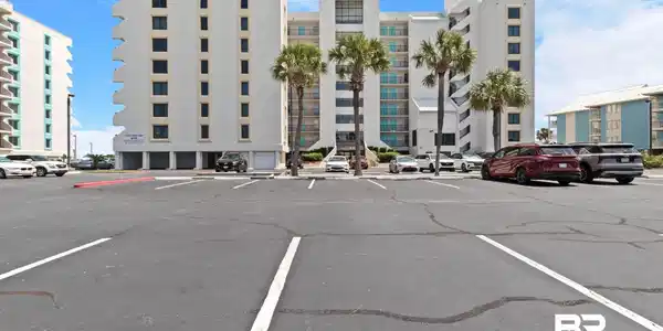 407 W Beach Boulevard