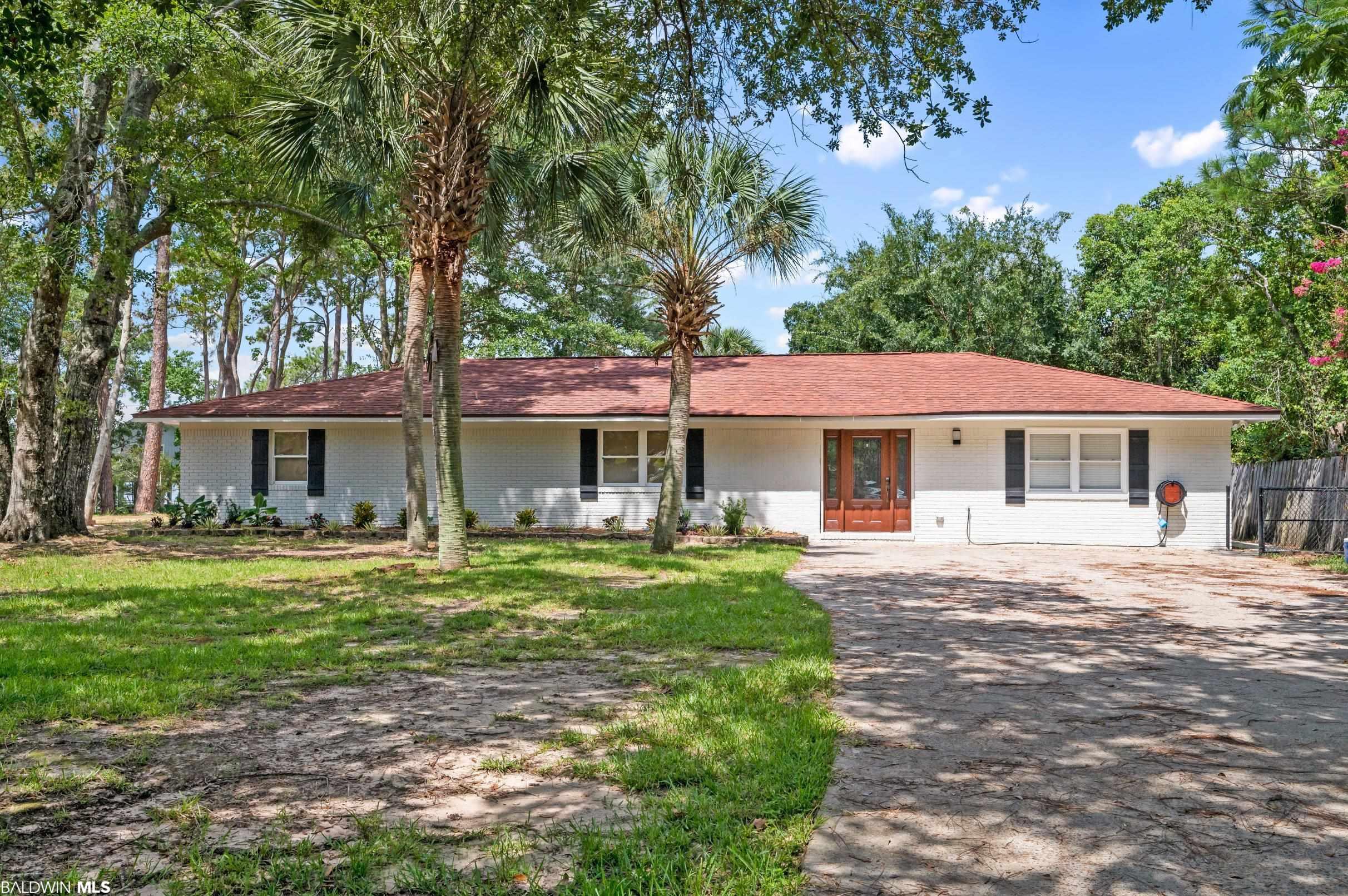 7789 Bayshore Drive, Elberta, AL lhrmls01734797