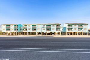 728 Beach Blvd