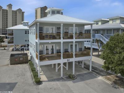 908 Lagoon Avenue
