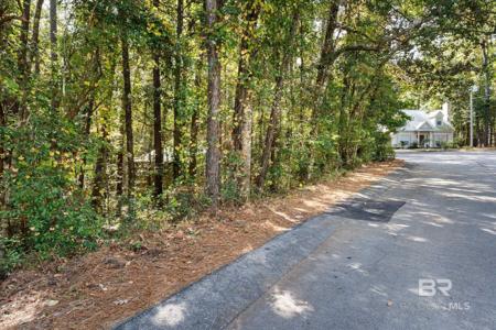 105 Chinquapin Circle