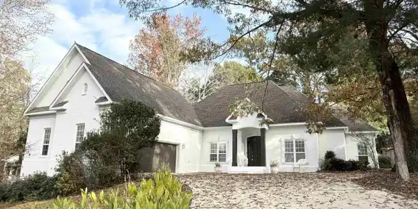 202 Potters Mill Avenue