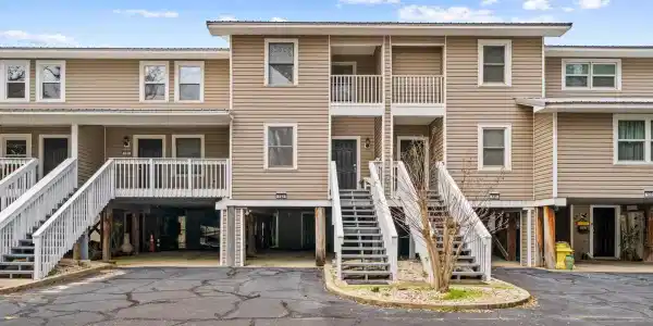 6 Yacht Club Drive