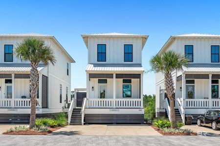 2461 Saltgrass Way