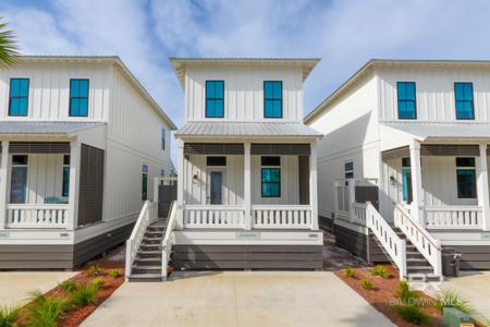 2493 Saltgrass Way
