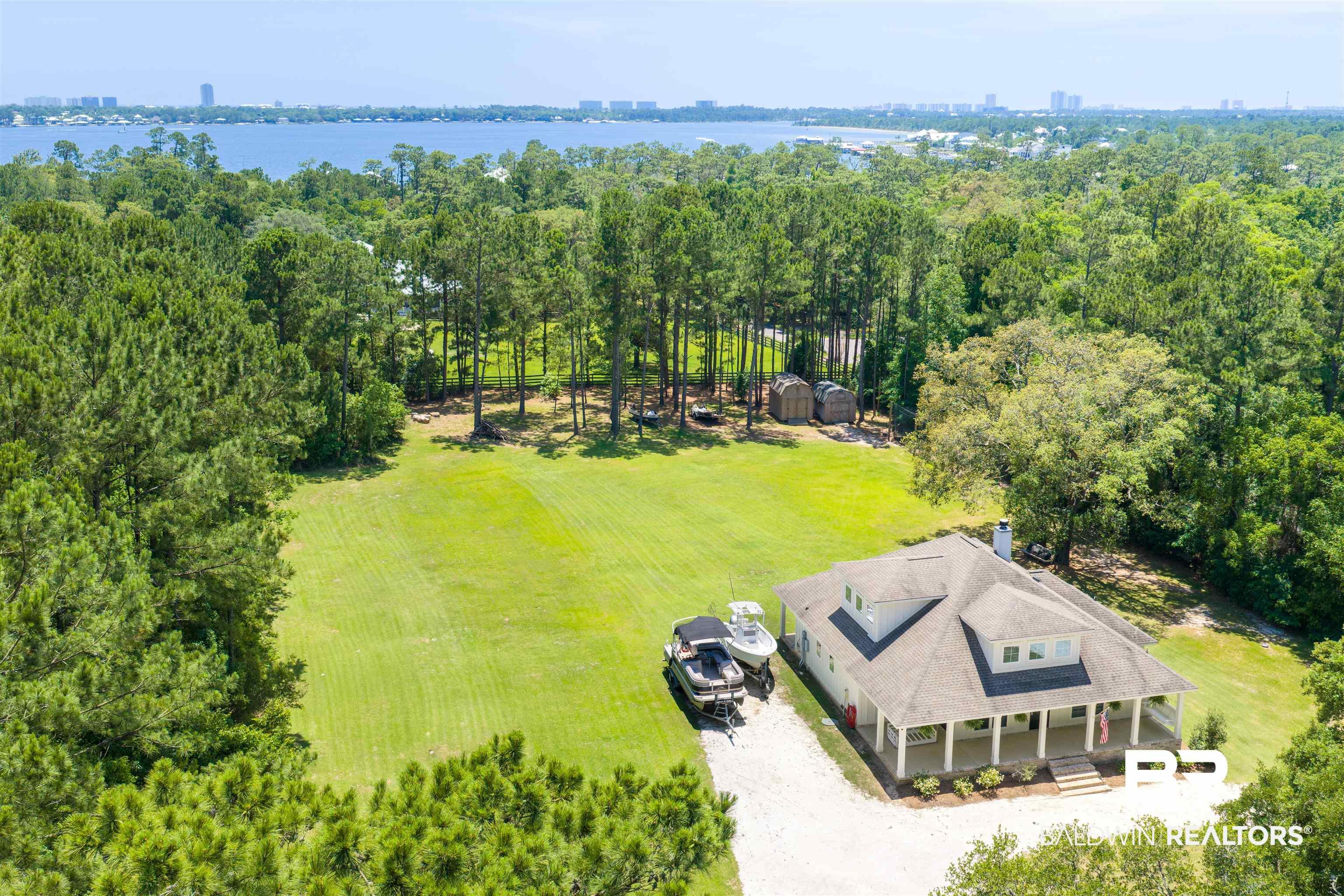 Image 2: Home In Proximity to Arnica Bay and Bear Point in Orange Beach
