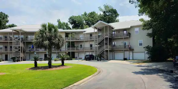 4 Yacht Club Drive