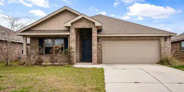 8164 Irwin Loop