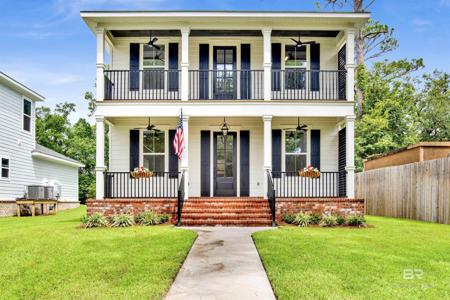 18436 Holt Lane