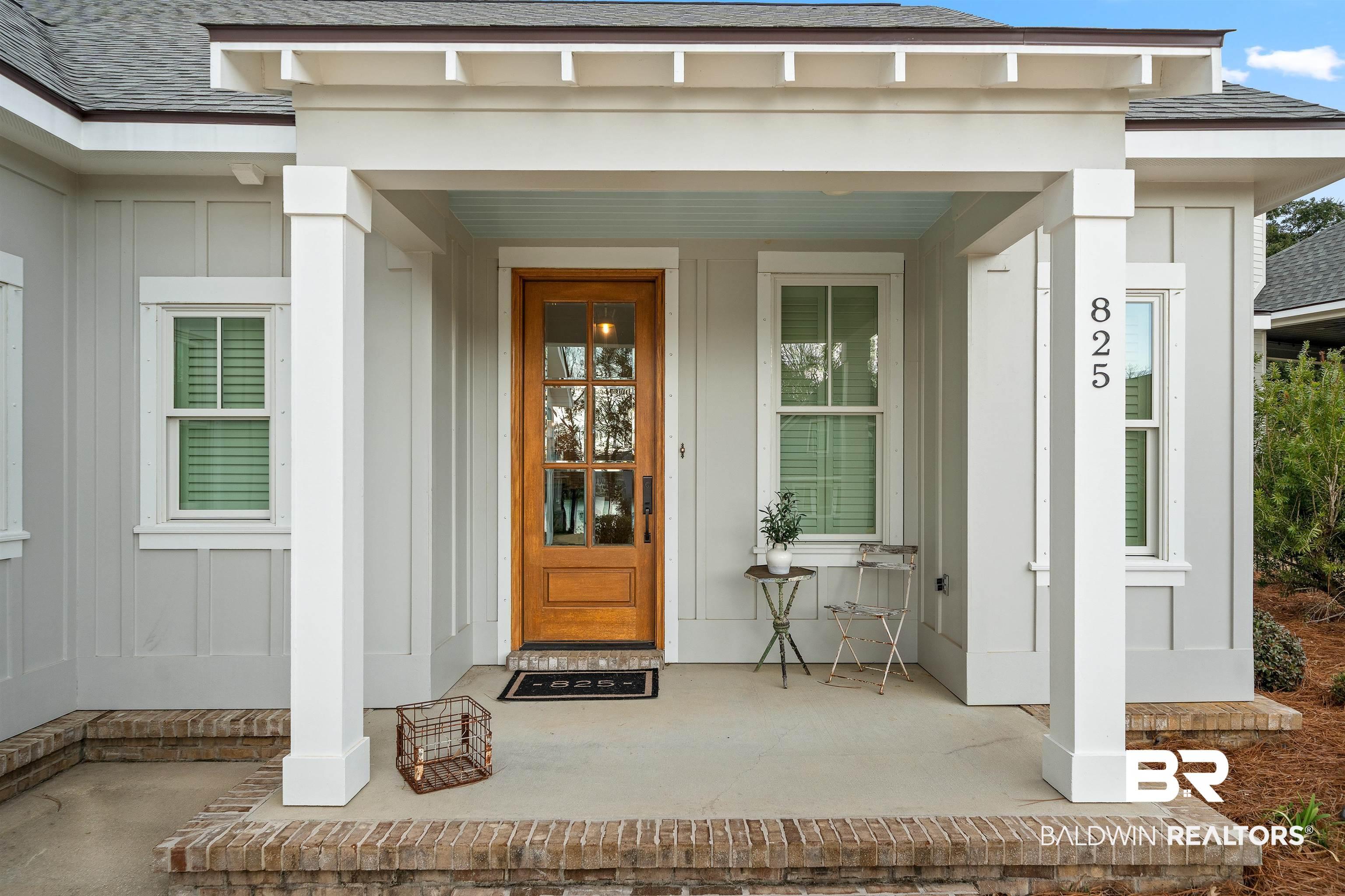 Image 2: Front Entrance