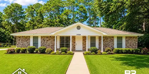 2466 W Daniels Road