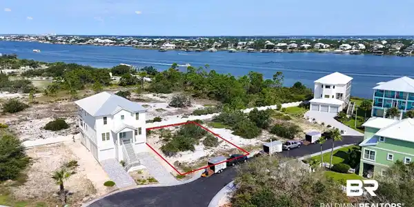 337 Gulfview Lane