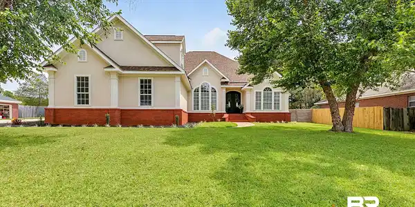Image 2: Front of the House