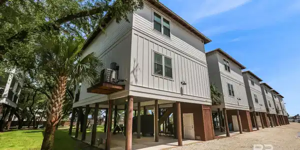 4612 Old Bay Lane