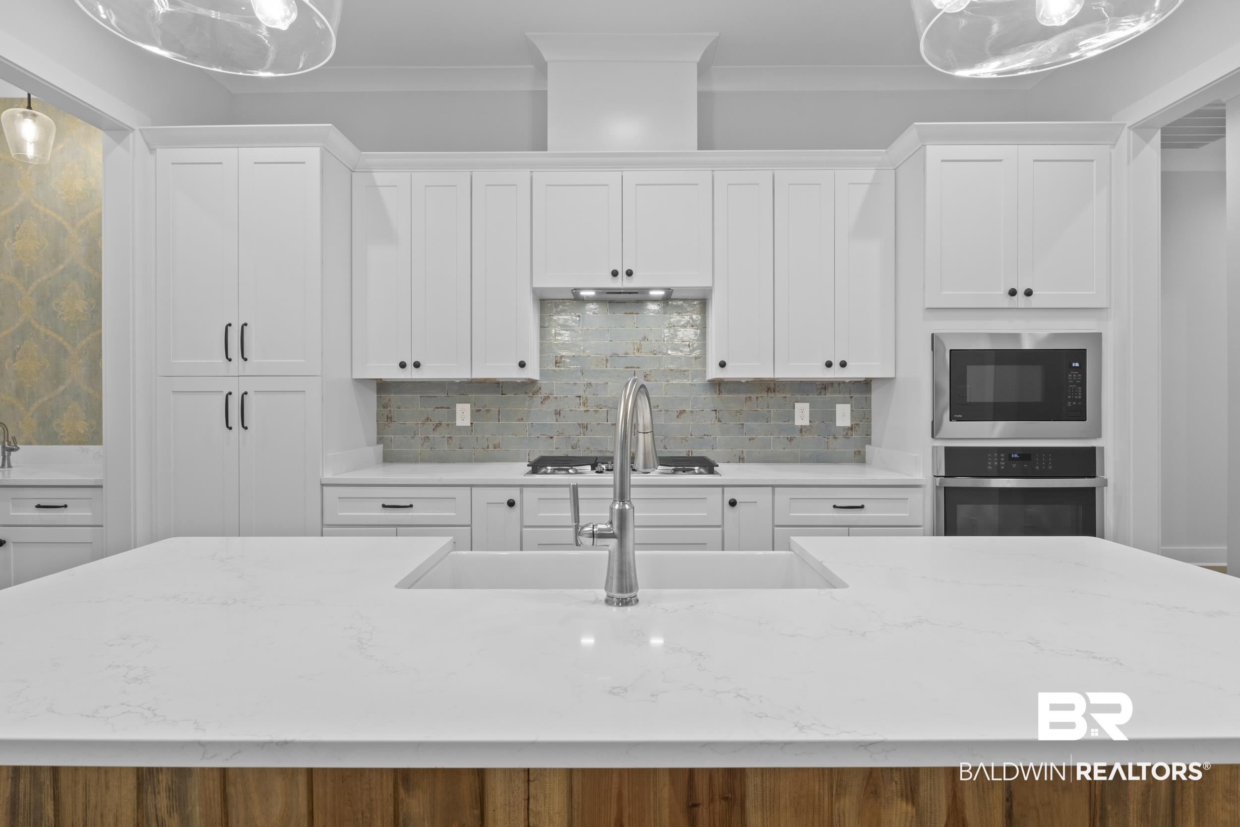 Image 3: Model Home
