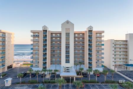 969 W Beach Boulevard
