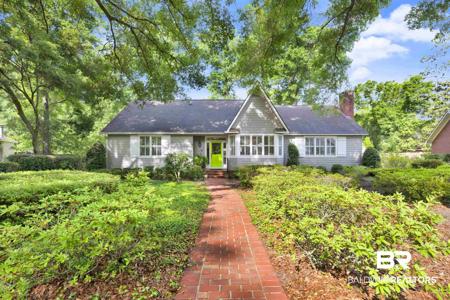 706 Holly Drive