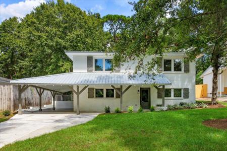 407 Barclay Avenue