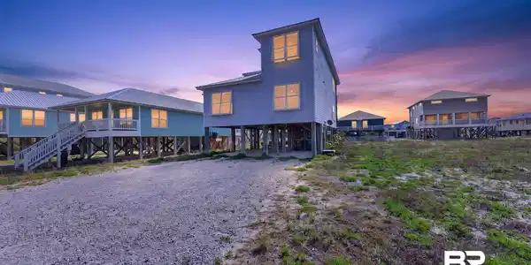 402 S Boykin Ct