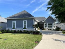 63 Lagoon Dr
