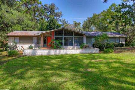 811 Gayfer Avenue