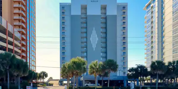 809 W Beach Boulevard