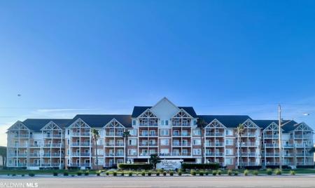 572 Beach Blvd