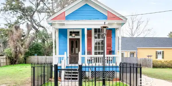 352 Marine Street