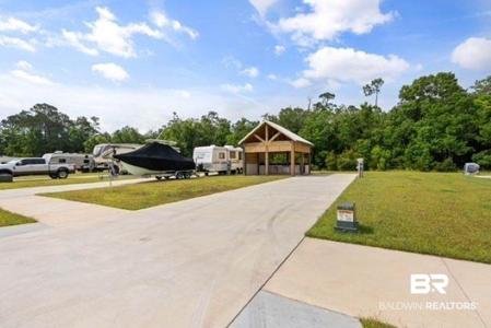 22353 Twin Lakes Circle