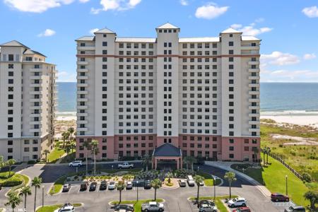 527 Beach Club Trail