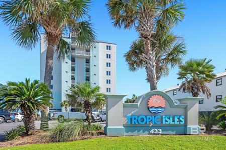 433 W Beach Boulevard