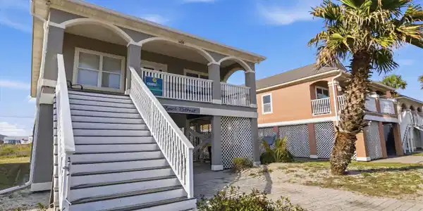 565 Harbor Light Circle