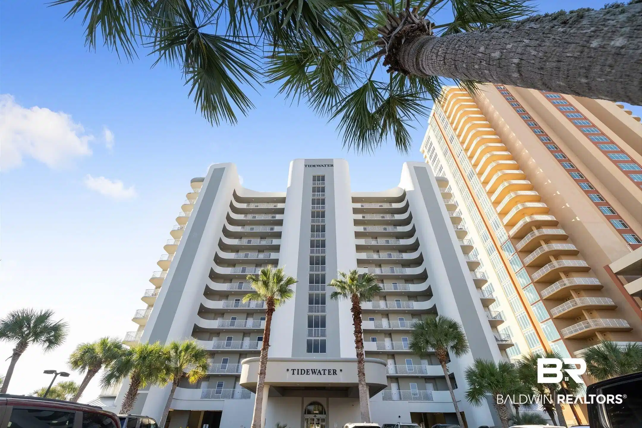 Image 1: Come to Tidewater for your beach vacation!