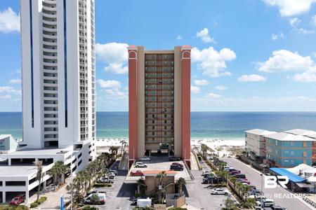533 W Beach Boulevard