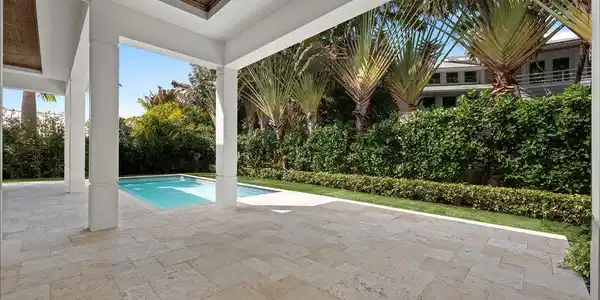 Image 4: Large Covered Patio