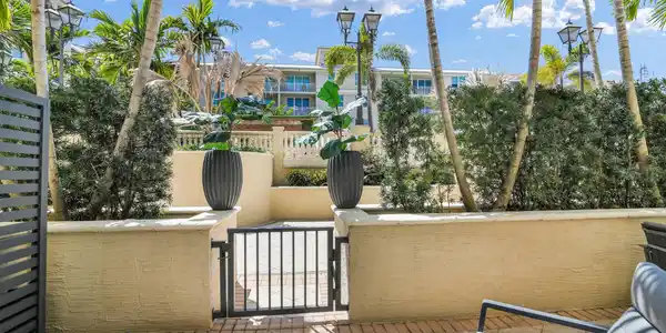 Image 3: Palmetto Place 99 SE Mizner Blvd, 612, B