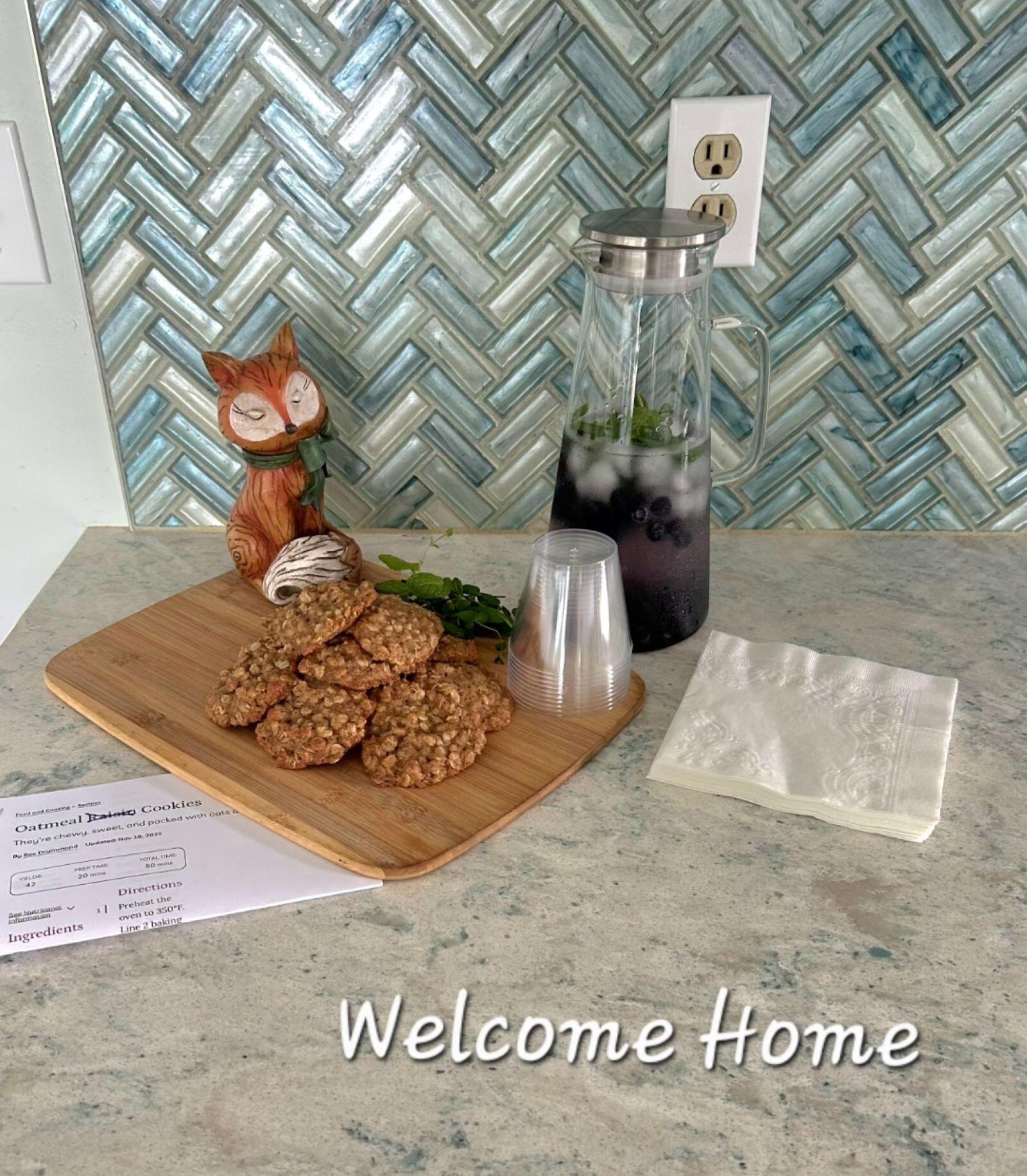 Image 4: 4-Welcome Home!