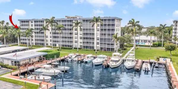 1 Harbourside Drive