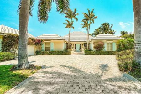15 Spoonbill Road