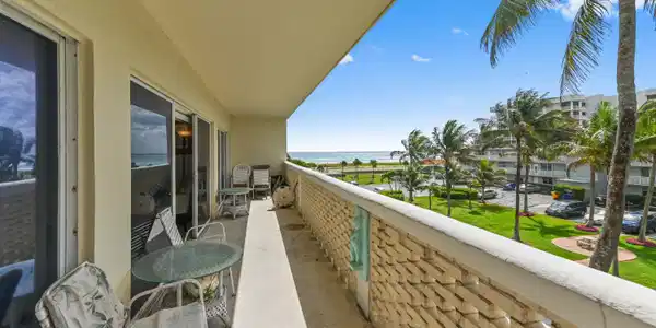 2545 S Ocean Boulevard