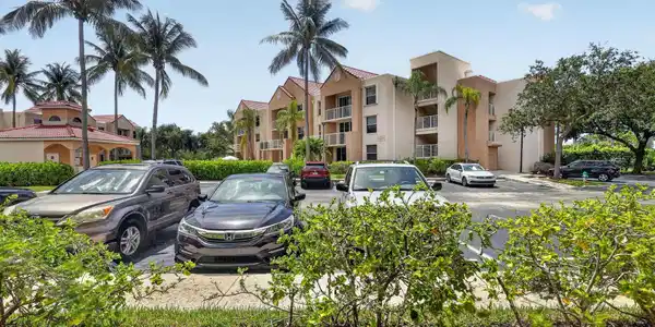 Image 2: Exterior Front