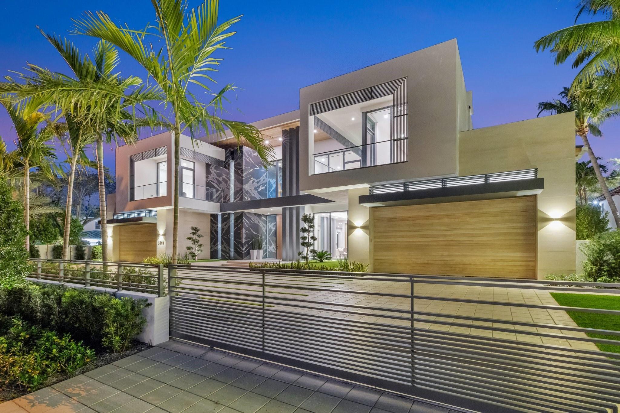 Image 3: Four Car Garage Lift Compatible