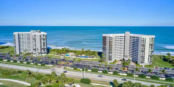 8800 S Ocean Drive