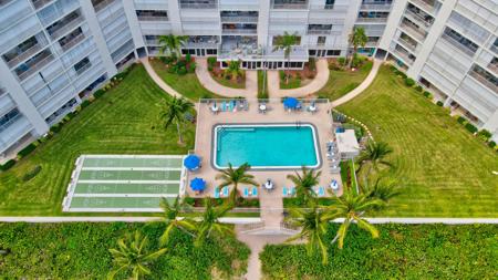 3101 S Ocean Boulevard