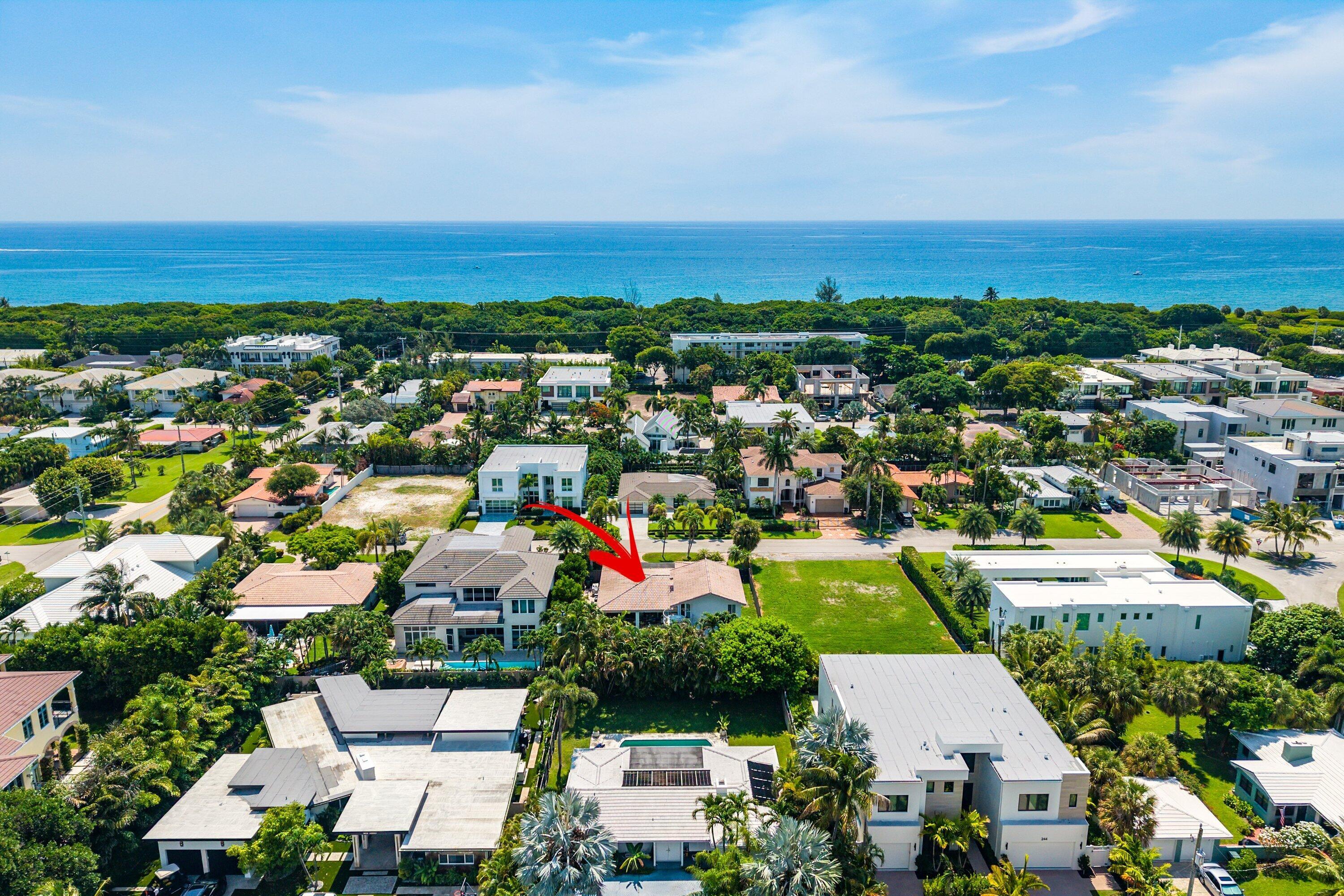 Image 2: 008-299NortheastWavecrestCourt-BocaRaton