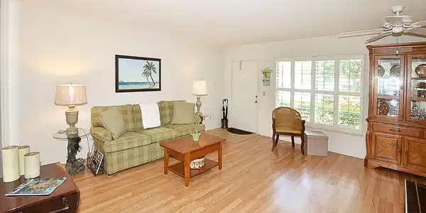 4 Vista Gardens Trl