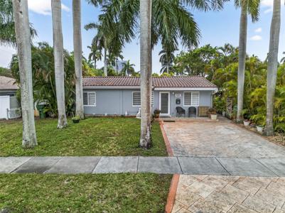 918 NE 4th Street